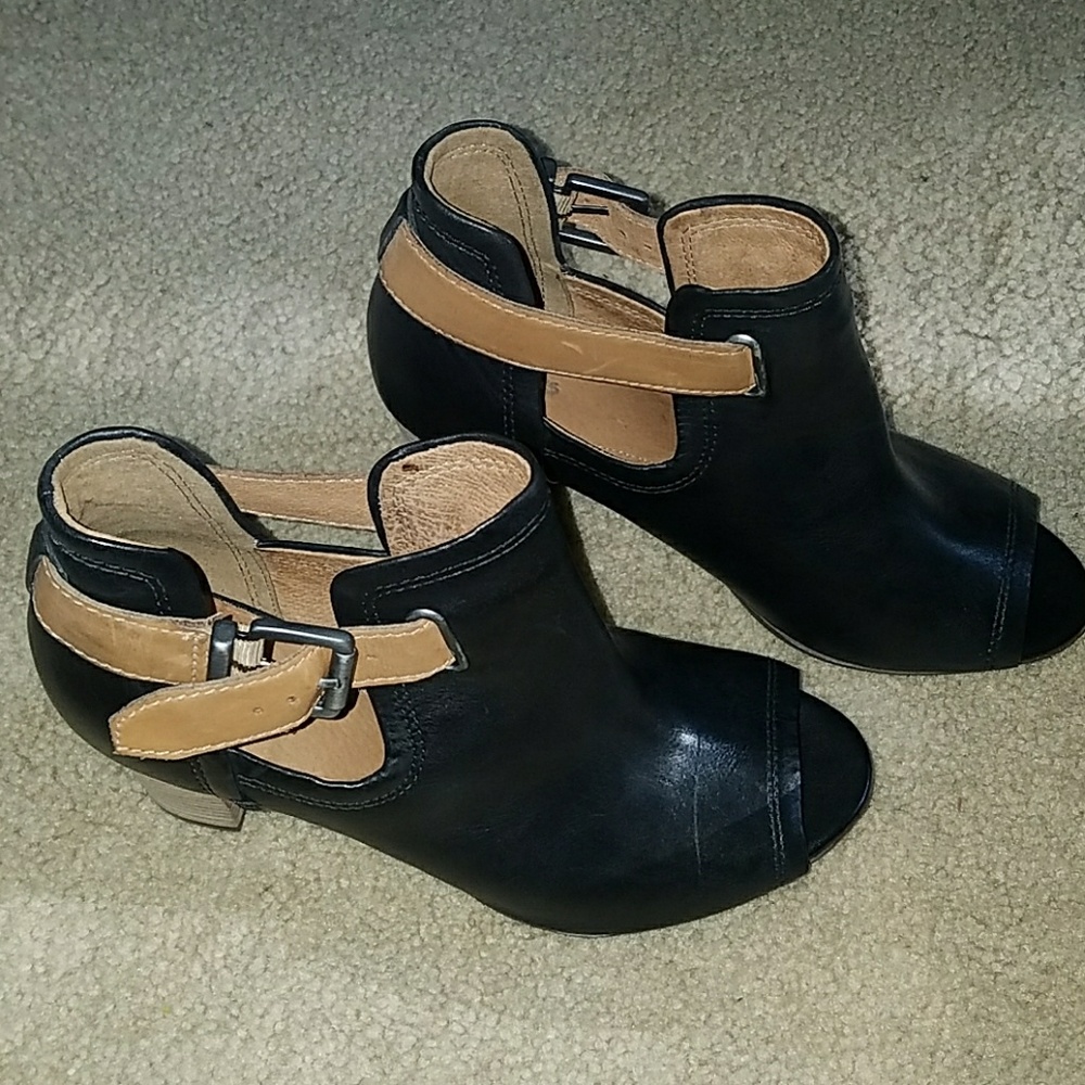 Clarks boots